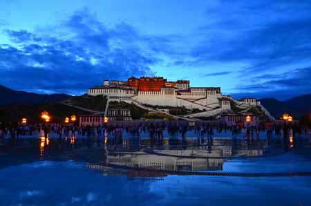 西藏旅游几月份合适，游西藏的最佳时间