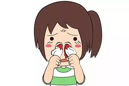 流鼻血是身体哪里出现问题，三种因素导致流鼻血